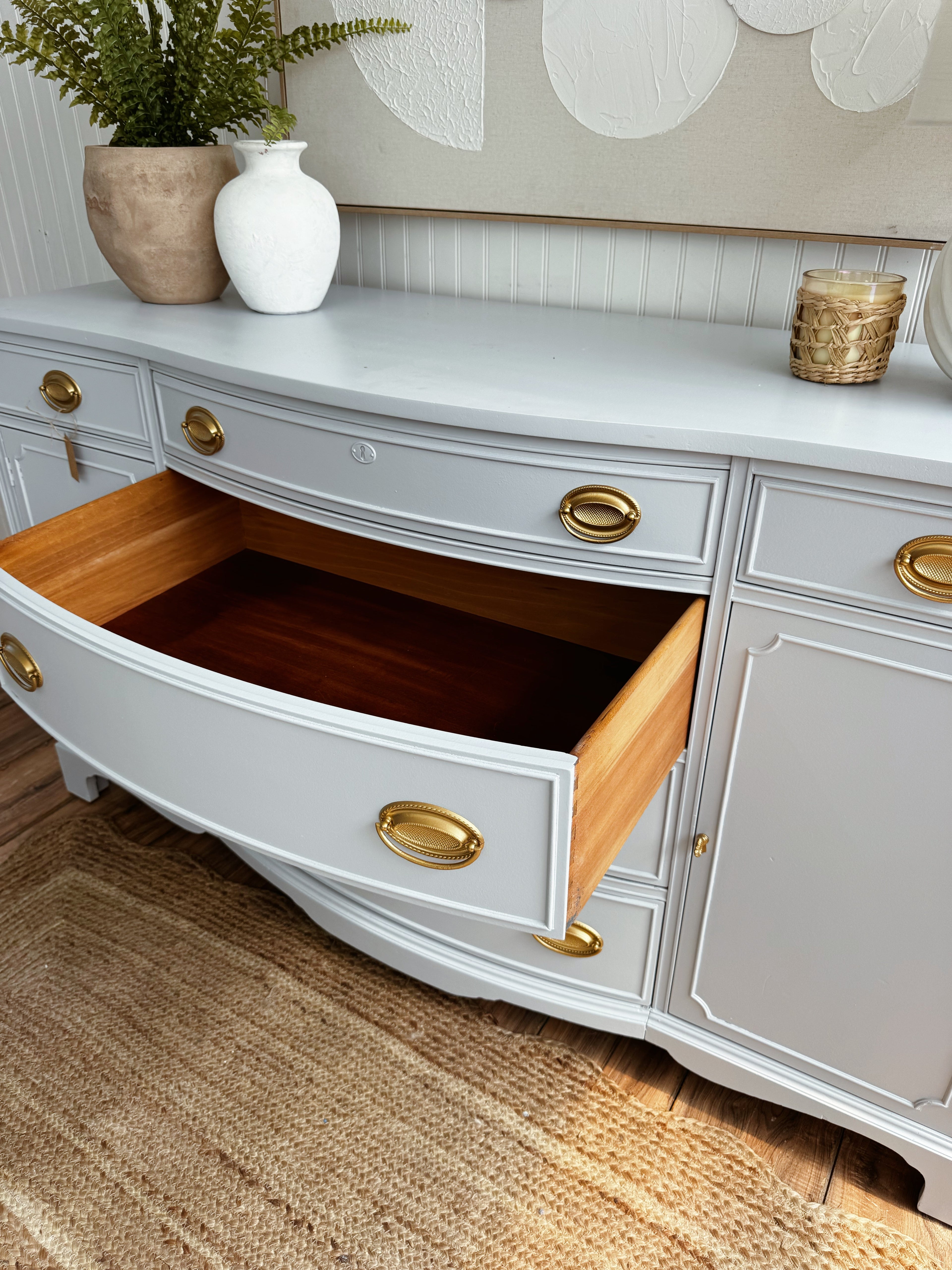 Dresser/sideboard